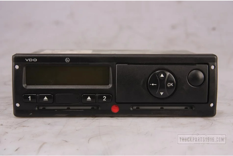 Mercedes-Benz Electrical System Tachograaf R2.0 MB MP4 - Tachografas - Sunkvežimis: foto 1 Mercedes-Benz Electrical System Tachograaf R2.0 MB MP4 - Tachografas - Sunkvežimis: foto 1