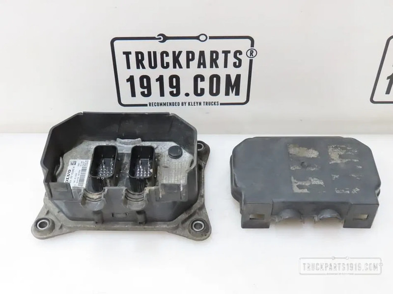 Volvo 22771624 FCIOM regeleenheid - Valdymo blokas - Sunkvežimis: foto 1 Volvo 22771624 FCIOM regeleenheid - Valdymo blokas - Sunkvežimis: foto 1