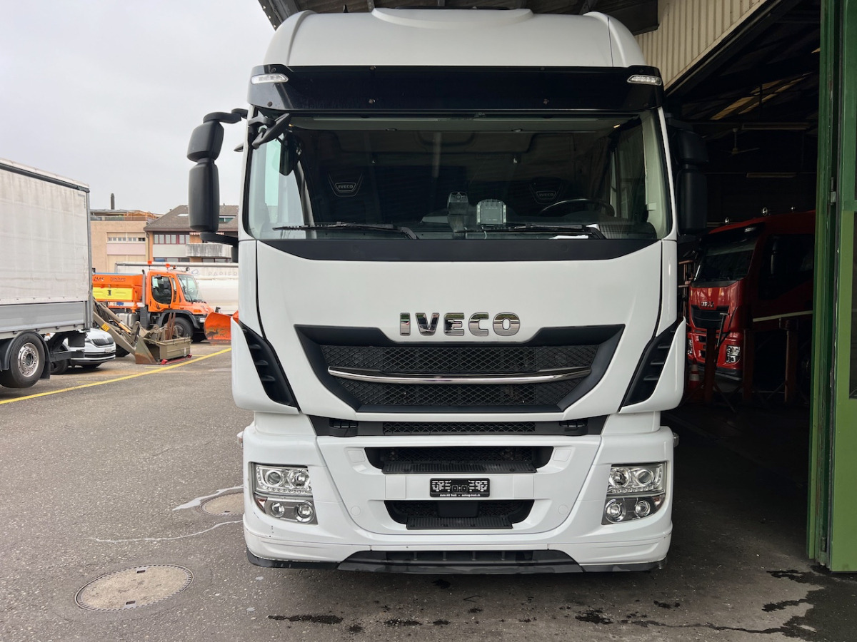 IVECO 190S46 Stralis - Furgonas sunkvežimis: foto 3 IVECO 190S46 Stralis - Furgonas sunkvežimis: foto 3