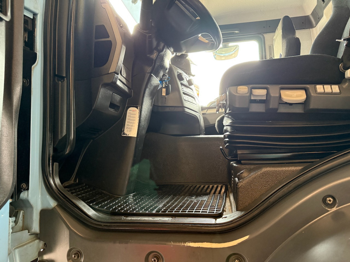 MAN TGS 35.480 8x4 - Savivartis sunkvežimis: foto 4 MAN TGS 35.480 8x4 - Savivartis sunkvežimis: foto 4