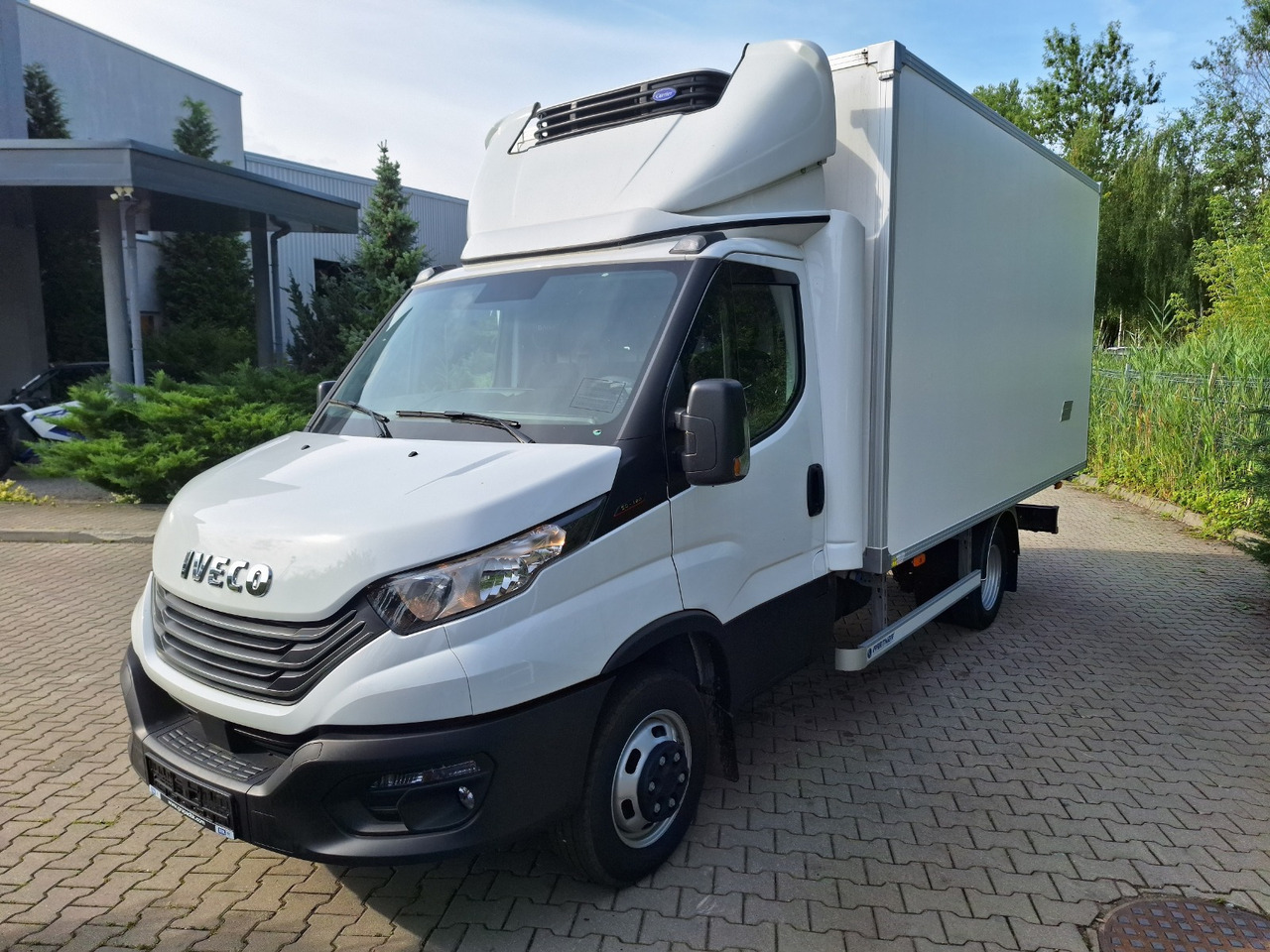 Iveco Daily 70C18 Kühlkoffer LBW BÃR - Furgonas šaldytuvas: foto 2 Iveco Daily 70C18 Kühlkoffer LBW BÃR - Furgonas šaldytuvas: foto 2
