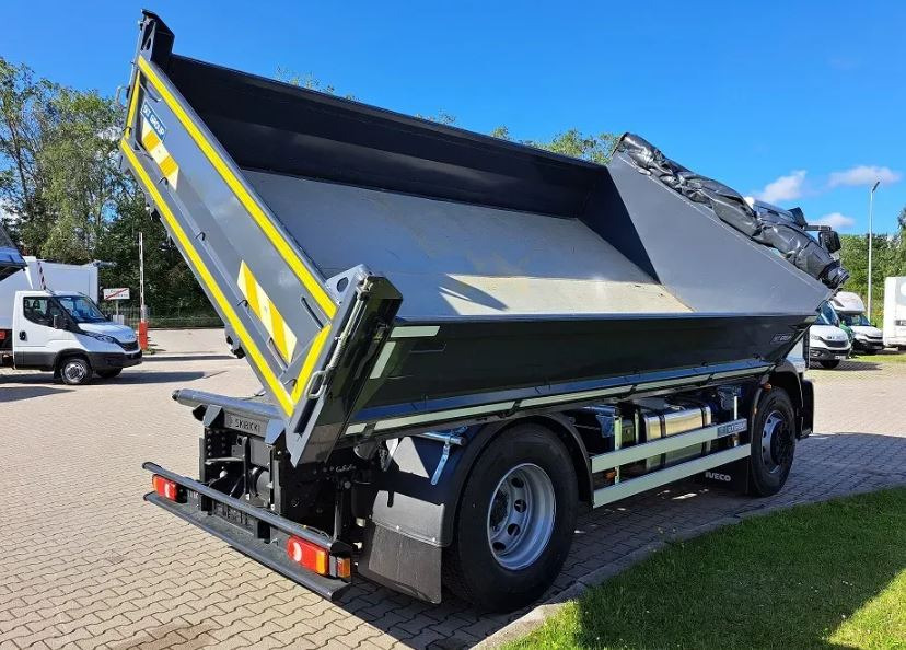 Iveco EUROCARGO ML180E28/P 3-Seiten Kipper 4x2 - Savivartis sunkvežimis: foto 3 Iveco EUROCARGO ML180E28/P 3-Seiten Kipper 4x2 - Savivartis sunkvežimis: foto 3