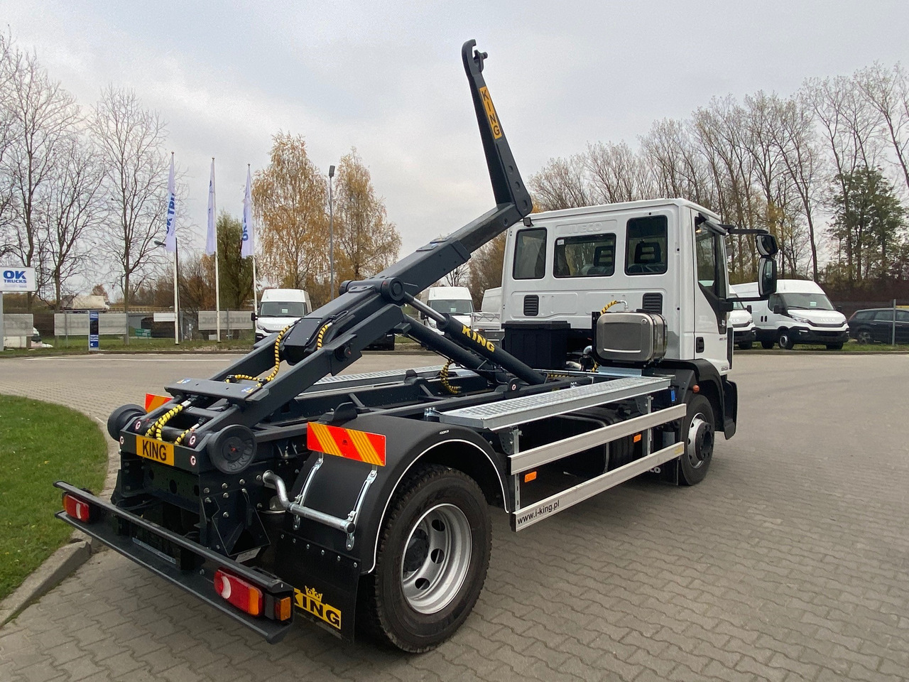 Iveco Eurocargo 120-220 ML120E22/P - Hook-lift sunkvežimis: foto 2 Iveco Eurocargo 120-220 ML120E22/P - Hook-lift sunkvežimis: foto 2