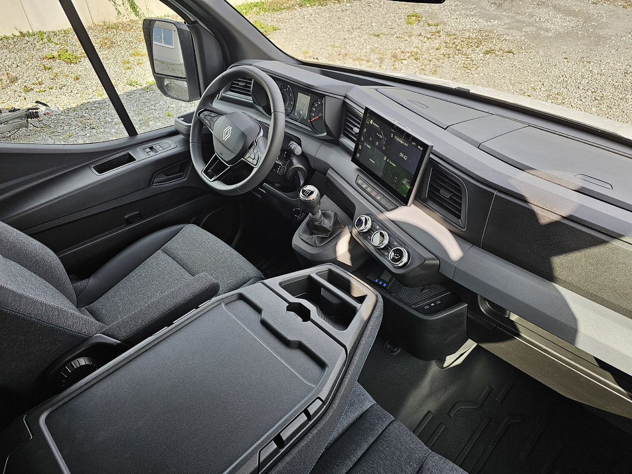 Renault Master 170 8 Pal Dachspoiler - Tentinis mikroautobusas: foto 4 Renault Master 170 8 Pal Dachspoiler - Tentinis mikroautobusas: foto 4