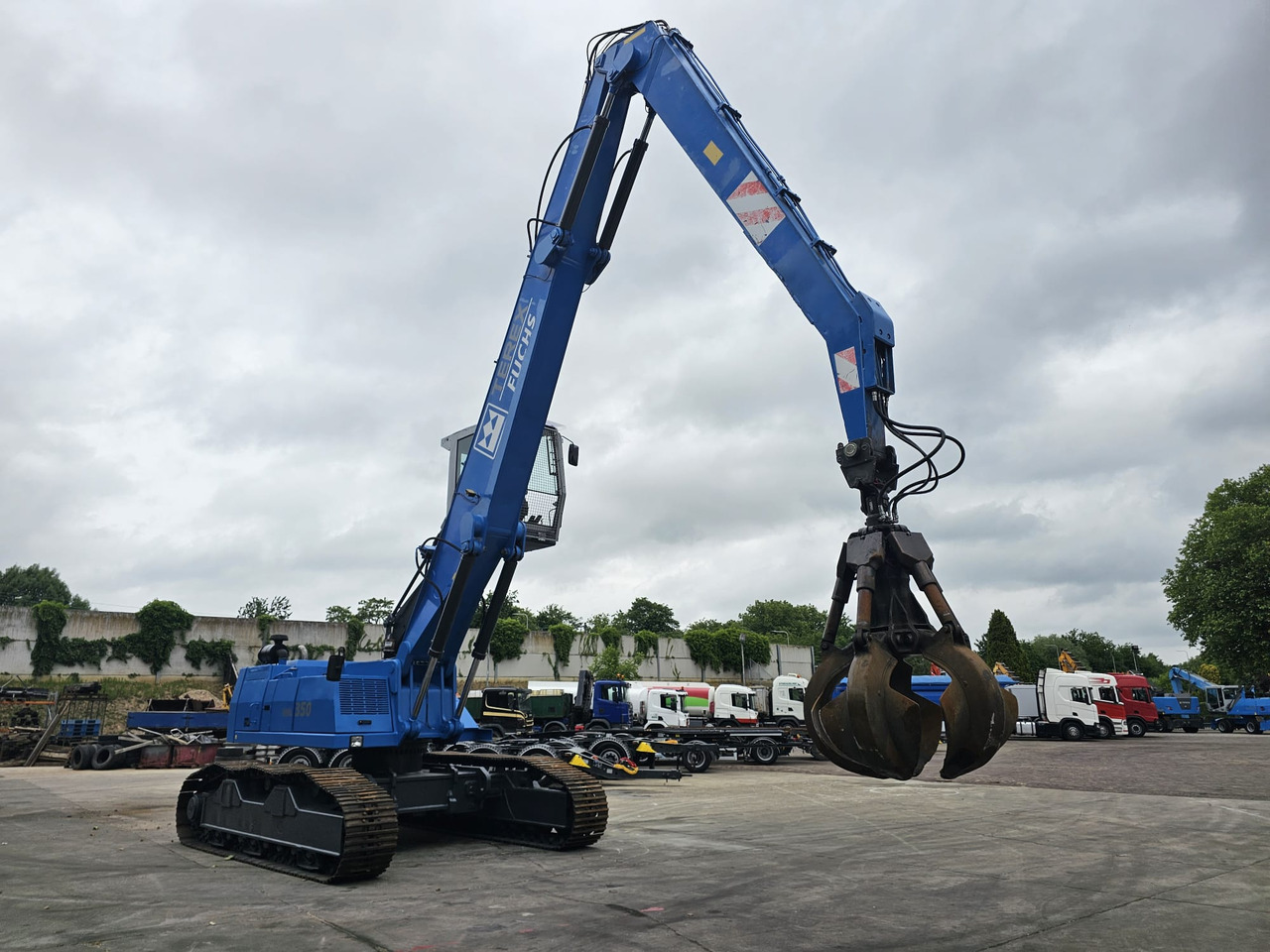Fuchs RHL 350 Materialhandler With Adjustable Tracks - Ekskavatorius su ilga strėle: foto 5 Fuchs RHL 350 Materialhandler With Adjustable Tracks - Ekskavatorius su ilga strėle: foto 5