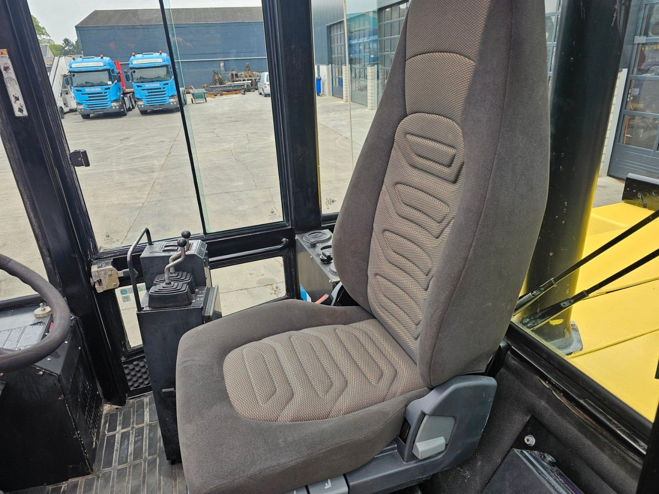 Dyzelinis krautuvas Hyster H18.00XM-12: foto 16