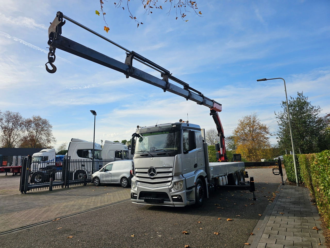 Mercedes Benz Actros 2645 6x4 - Platforminis/ Bortinis sunkvežimis, Sunkvežimis su kranu: foto 3 Mercedes Benz Actros 2645 6x4 - Platforminis/ Bortinis sunkvežimis, Sunkvežimis su kranu: foto 3