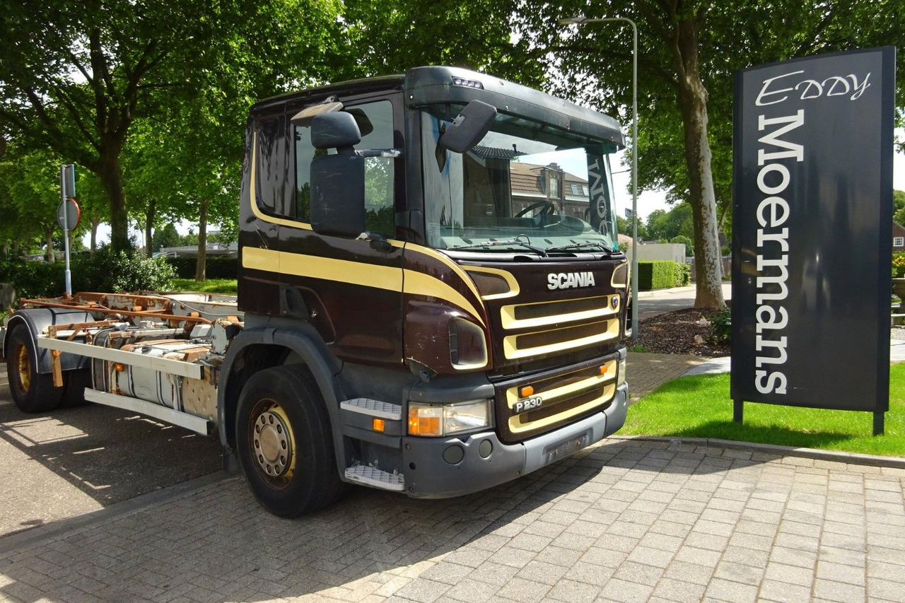Scania P230 Cp16 - Hook-lift sunkvežimis: foto 1 Scania P230 Cp16 - Hook-lift sunkvežimis: foto 1