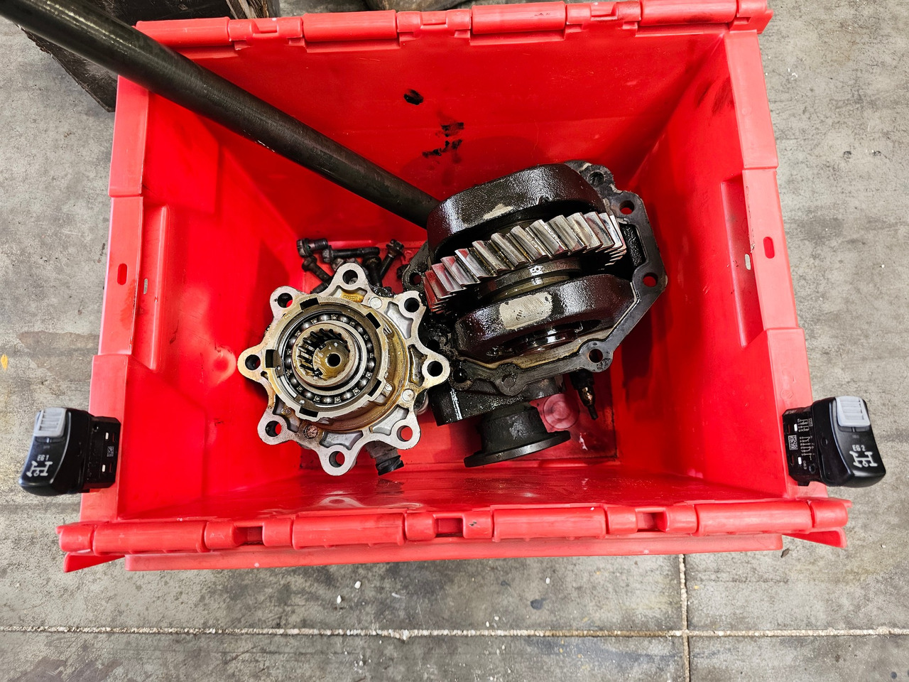 Scania PTO EG500F Double - Transmisija: foto 3 Scania PTO EG500F Double - Transmisija: foto 3