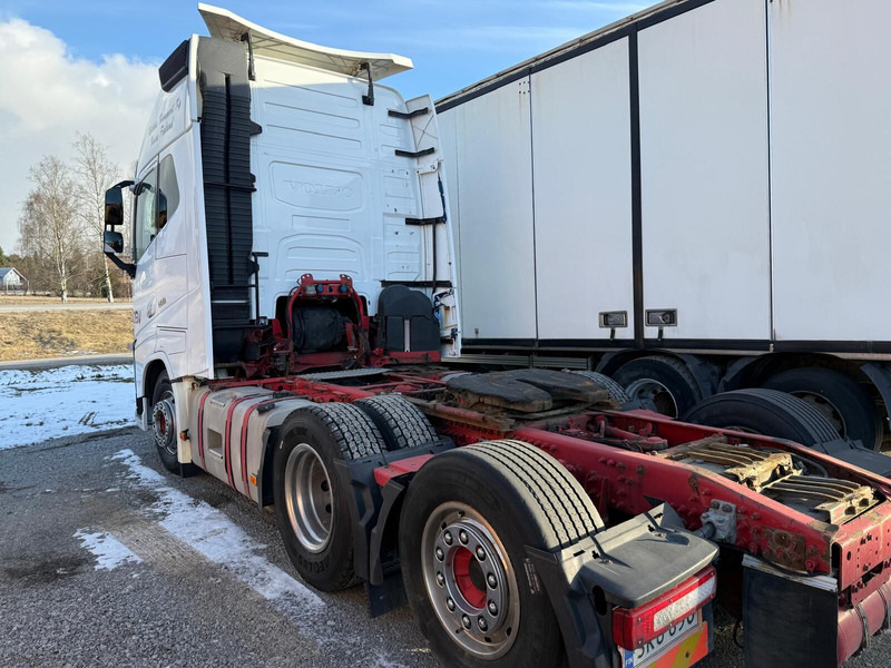 Volvo FH16 600 - Vilkikas: foto 5 Volvo FH16 600 - Vilkikas: foto 5