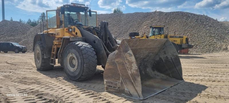 Volvo L220E - Ratinis krautuvas: foto 1 Volvo L220E - Ratinis krautuvas: foto 1