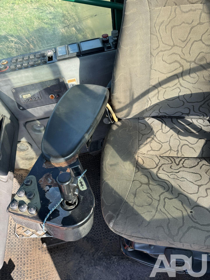 Timberjack do przewozu drewna - Forvarderis: foto 5 Timberjack do przewozu drewna - Forvarderis: foto 5