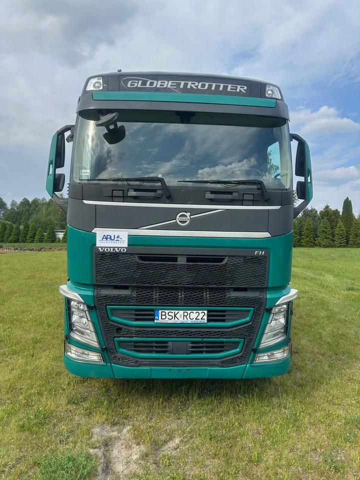 VOLVO FH500 do przewozu drewna - Miškovežis, Sunkvežimis su kranu: foto 2 VOLVO FH500 do przewozu drewna - Miškovežis, Sunkvežimis su kranu: foto 2