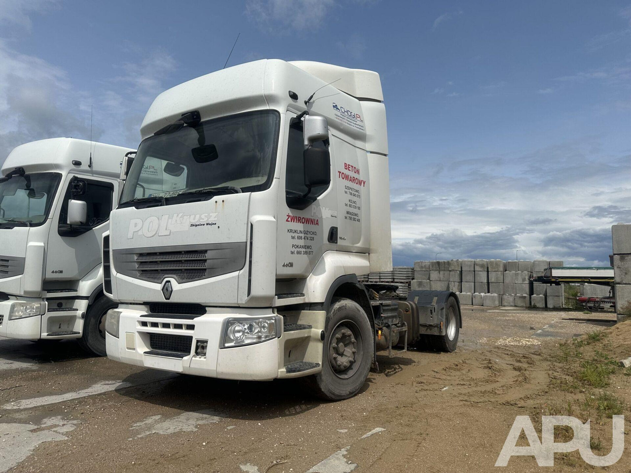 RENAULT PREMIUM 460 - Vilkikas: foto 2 RENAULT PREMIUM 460 - Vilkikas: foto 2