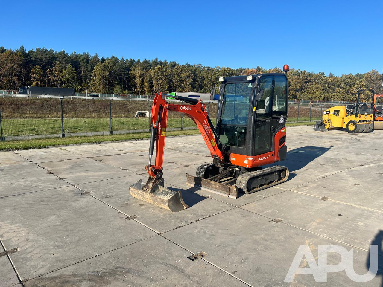 Mini koparka KUBOTA KX018-4 - Mini ekskavatorius: foto 2 Mini koparka KUBOTA KX018-4 - Mini ekskavatorius: foto 2