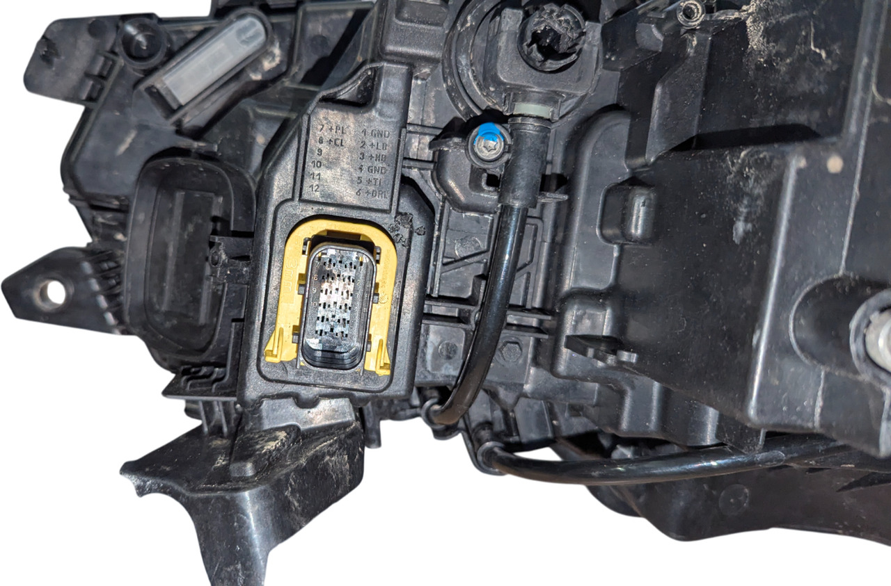 DAF XD XF XG LED-KOPLAMP RECHTS OE | GEBRUIKT | 2188977U - Priekinis žibintas - Sunkvežimis: foto 4 DAF XD XF XG LED-KOPLAMP RECHTS OE | GEBRUIKT | 2188977U - Priekinis žibintas - Sunkvežimis: foto 4