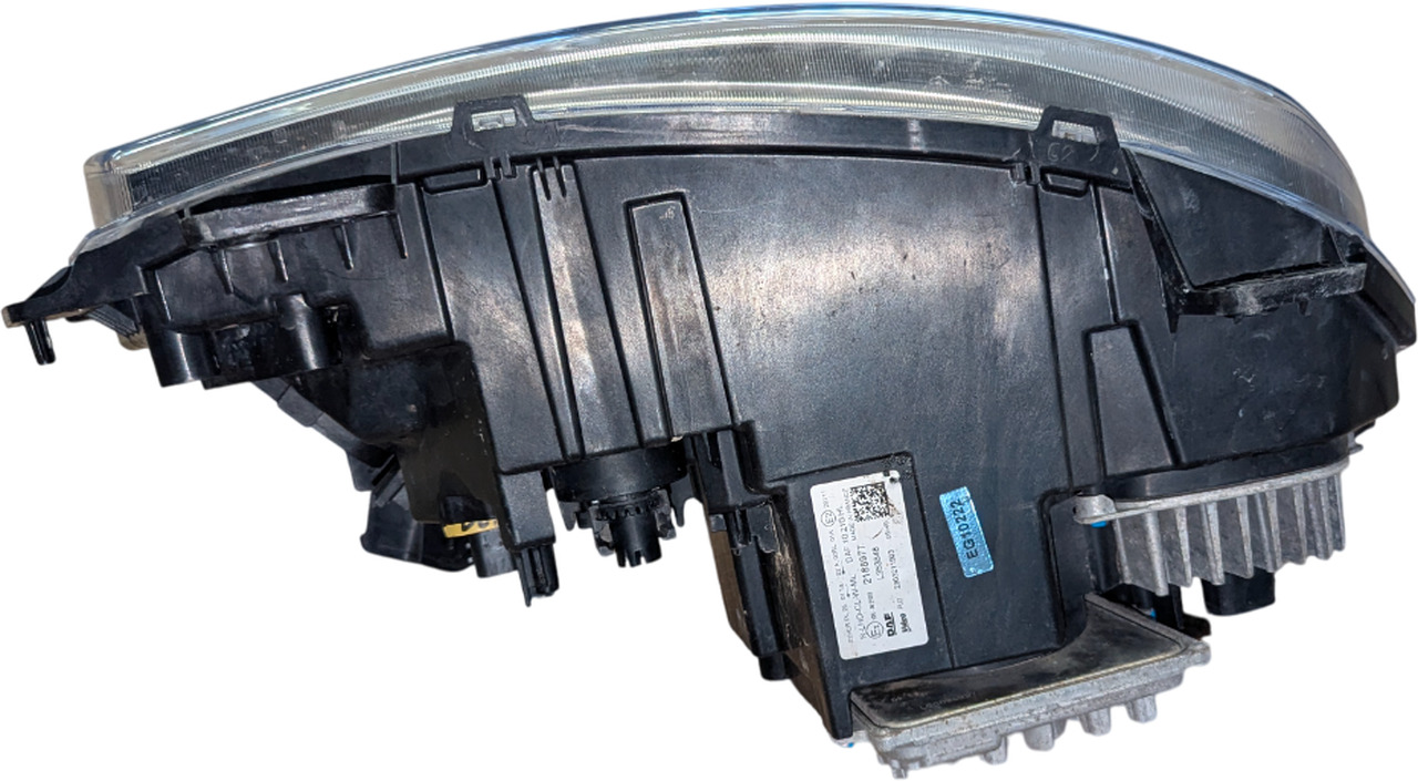 DAF XD XF XG LED-KOPLAMP RECHTS OE | GEBRUIKT | 2188977U - Priekinis žibintas - Sunkvežimis: foto 2 DAF XD XF XG LED-KOPLAMP RECHTS OE | GEBRUIKT | 2188977U - Priekinis žibintas - Sunkvežimis: foto 2
