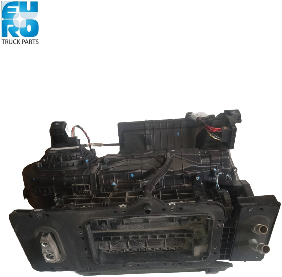 DAF XF 106 HEATER, CCC 2017-USED+DEPOSIT 2302628U - Radiatorius - Sunkvežimis: foto 5 DAF XF 106 HEATER, CCC 2017-USED+DEPOSIT 2302628U - Radiatorius - Sunkvežimis: foto 5