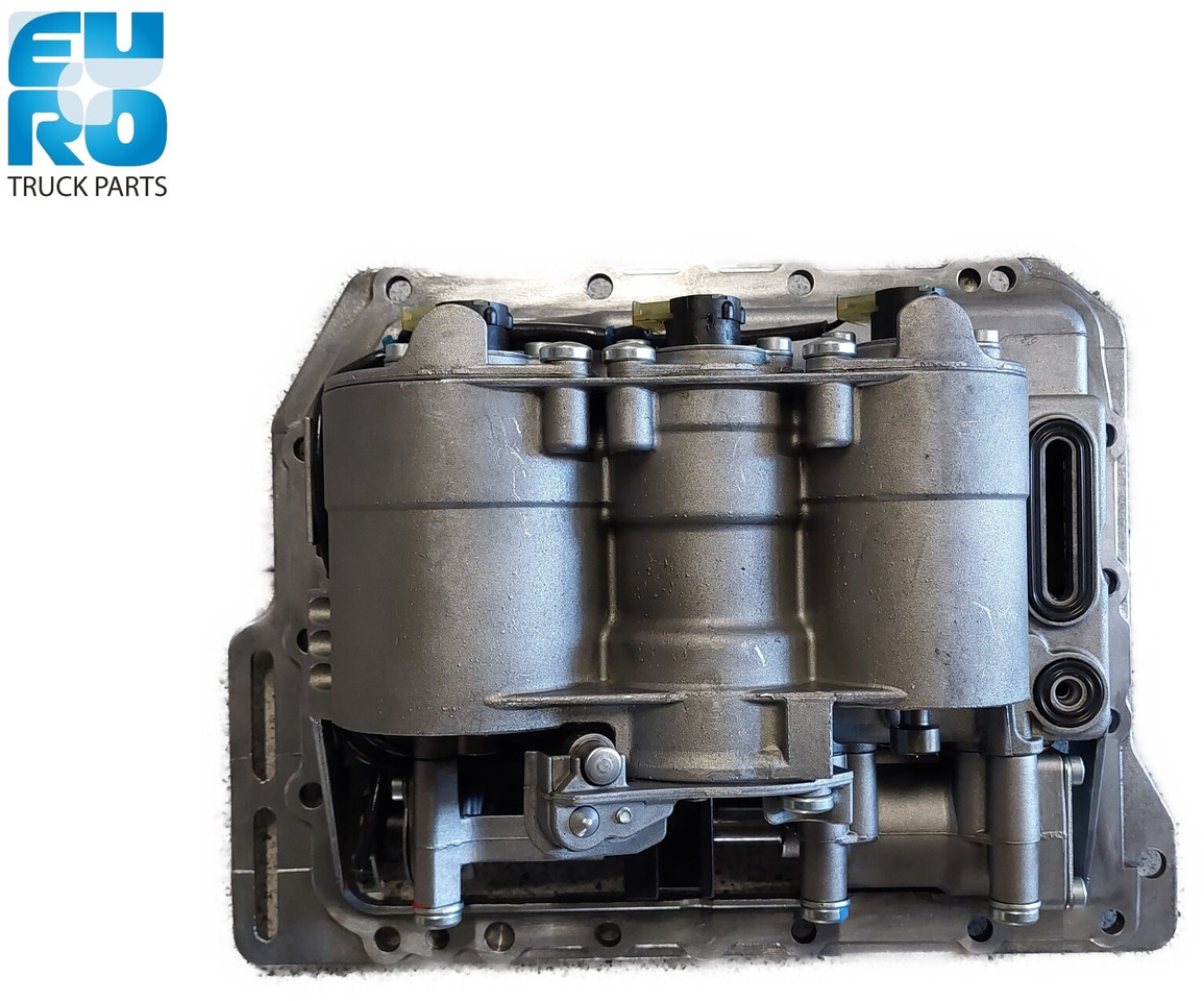 MAN DAF IVECO SCHAKELDEKSEL E5 GS 3.3 ZF ASTRONIC GERECONDITIONEERD + STATIEGELD ALLEEN MECHANISCH ONDERDEEL 4213555382REC2 - Transmisija - Sunkvežimis: foto 1 MAN DAF IVECO SCHAKELDEKSEL E5 GS 3.3 ZF ASTRONIC GERECONDITIONEERD + STATIEGELD ALLEEN MECHANISCH ONDERDEEL 4213555382REC2 - Transmisija - Sunkvežimis: foto 1