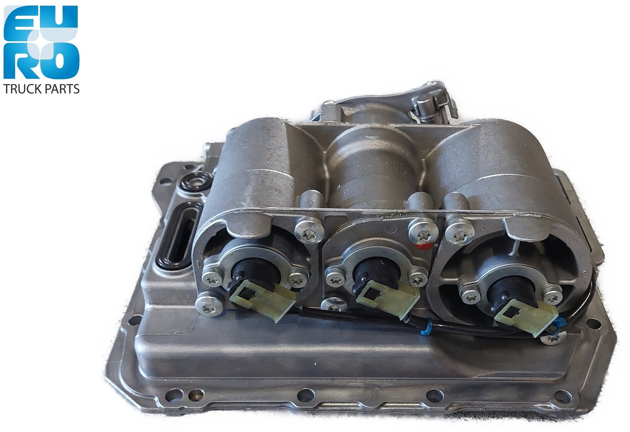 MAN DAF IVECO SCHAKELDEKSEL E5 GS 3.3 ZF ASTRONIC GERECONDITIONEERD + STATIEGELD ALLEEN MECHANISCH ONDERDEEL 4213555382REC2 - Transmisija - Sunkvežimis: foto 4 MAN DAF IVECO SCHAKELDEKSEL E5 GS 3.3 ZF ASTRONIC GERECONDITIONEERD + STATIEGELD ALLEEN MECHANISCH ONDERDEEL 4213555382REC2 - Transmisija - Sunkvežimis: foto 4