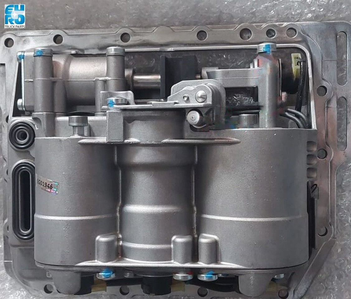 MAN DAF IVECO SCHAKELDEKSEL E5 GS 3.3 ZF ASTRONIC GERECONDITIONEERD + STATIEGELD ALLEEN MECHANISCH ONDERDEEL 4213555382REC2 - Transmisija - Sunkvežimis: foto 5 MAN DAF IVECO SCHAKELDEKSEL E5 GS 3.3 ZF ASTRONIC GERECONDITIONEERD + STATIEGELD ALLEEN MECHANISCH ONDERDEEL 4213555382REC2 - Transmisija - Sunkvežimis: foto 5