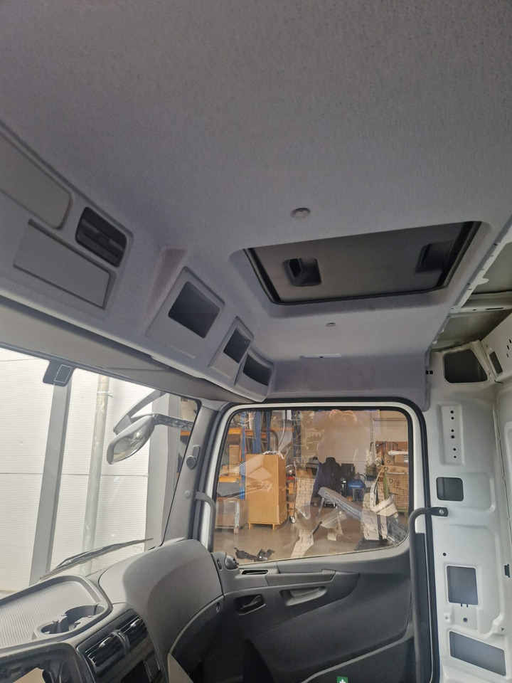 Kabina - Sunkvežimis MB ATEGO CABINE EURO 6 TUNEL VOOR 6 CYL.MOTOR WITHOUT SEAT 000074: foto 11