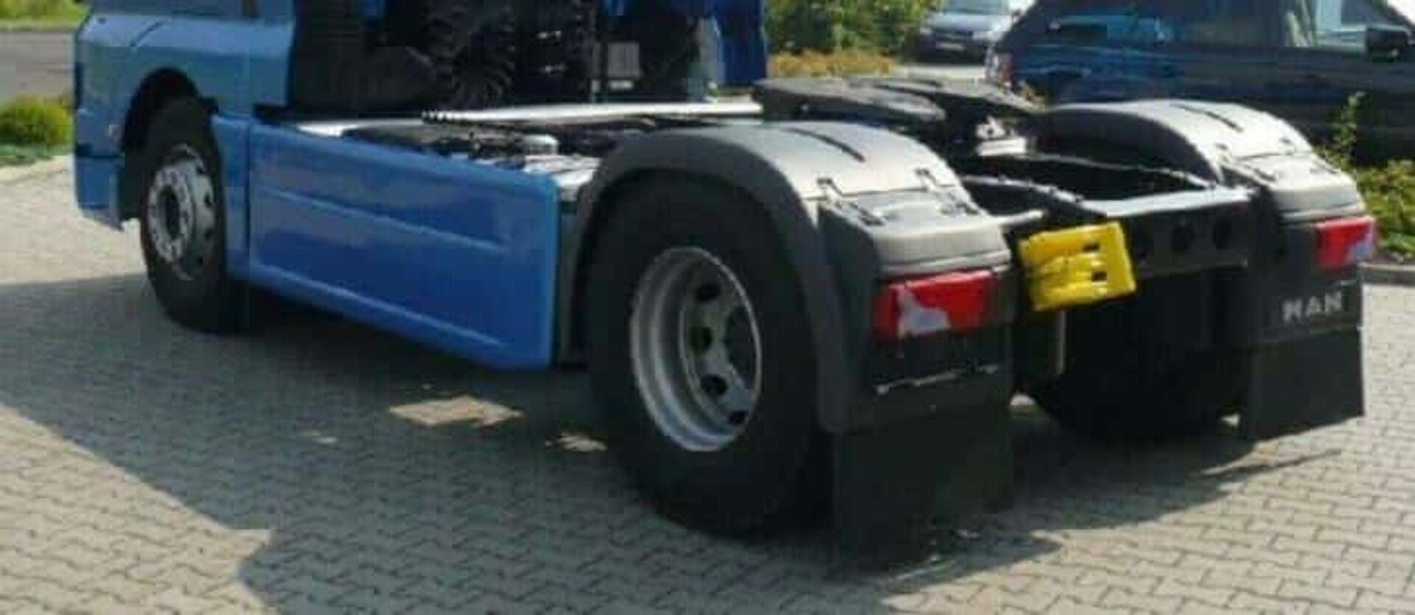 Man tga tgx euro 5 zijskirt zijskirts chassisskirts 000078 - Bamperis - Sunkvežimis: foto 3 Man tga tgx euro 5 zijskirt zijskirts chassisskirts 000078 - Bamperis - Sunkvežimis: foto 3