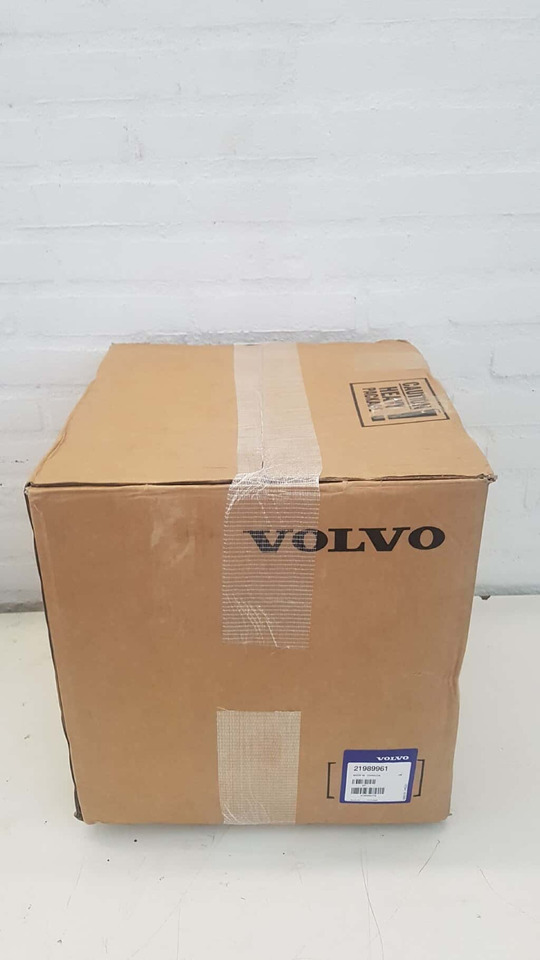 VOLVO D13K FH/FM 2013- E6 TURBOCOMPRESSOR V 21989961 - Turbina - Sunkvežimis: foto 5 VOLVO D13K FH/FM 2013- E6 TURBOCOMPRESSOR V 21989961 - Turbina - Sunkvežimis: foto 5