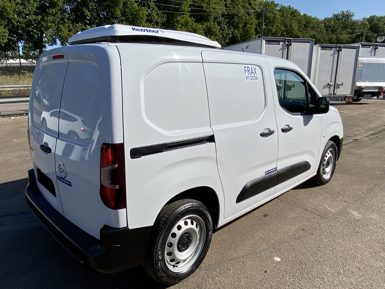 Opel Combo - Furgonas šaldytuvas: foto 2 Opel Combo - Furgonas šaldytuvas: foto 2