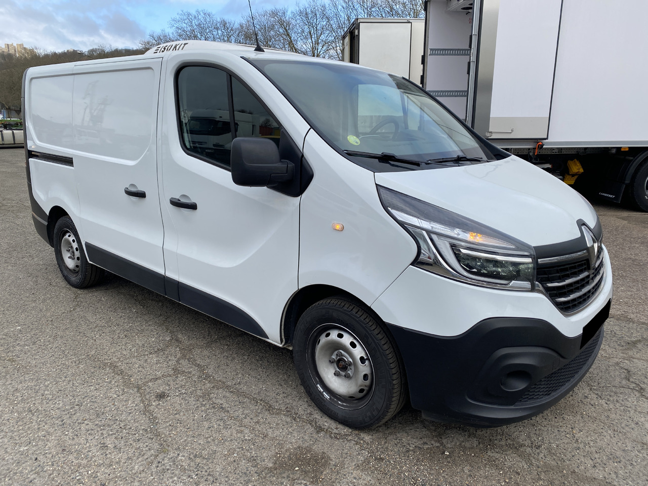 RENAULT TRAFIC FRIGORIFIQUE PORTE LATERALE - Furgonas šaldytuvas: foto 3 RENAULT TRAFIC FRIGORIFIQUE PORTE LATERALE - Furgonas šaldytuvas: foto 3