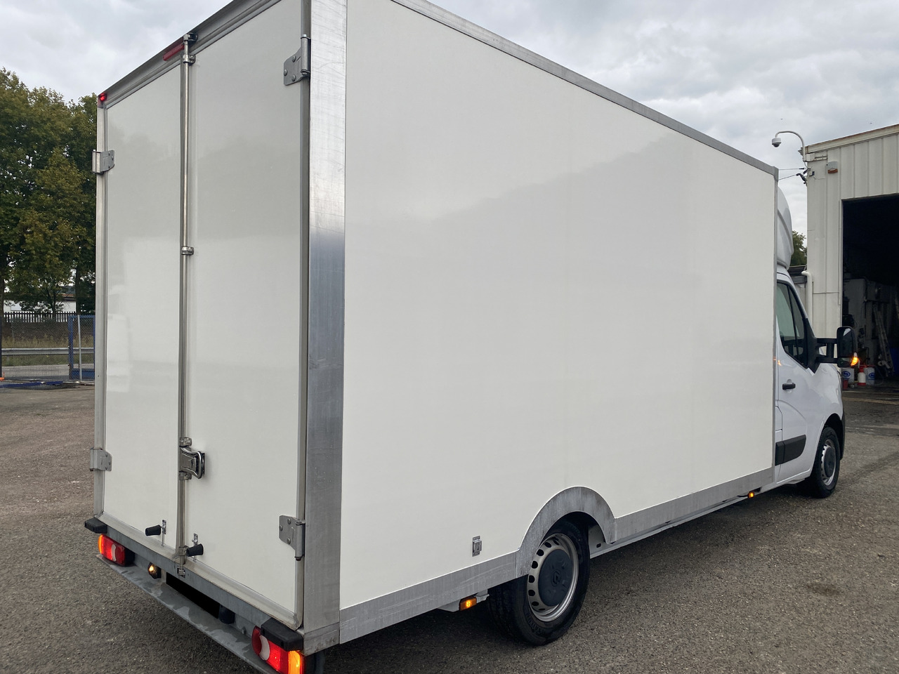 RENAULT master caisse - Krovininis mikroautobusas: foto 5 RENAULT master caisse - Krovininis mikroautobusas: foto 5