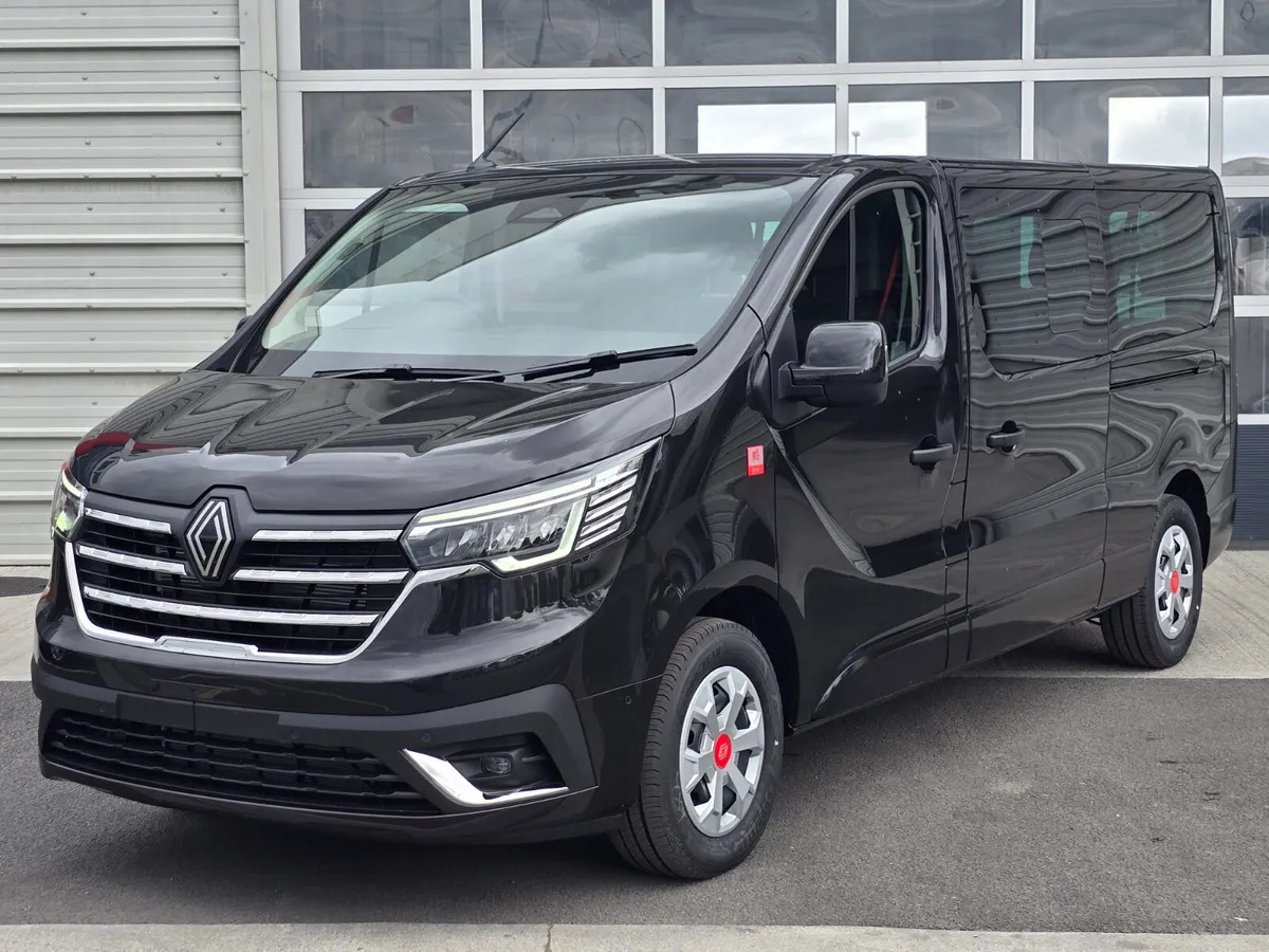 2025 Renault Trafic Combi 170BHP Auto - Komercinis automobilis su dviguba kabina: foto 2 2025 Renault Trafic Combi 170BHP Auto - Komercinis automobilis su dviguba kabina: foto 2