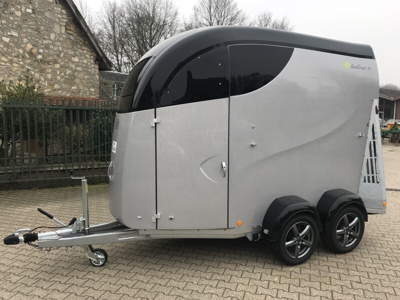 Bücker Careliner M - Priekaba žirgams vežti: foto 3 Bücker Careliner M - Priekaba žirgams vežti: foto 3