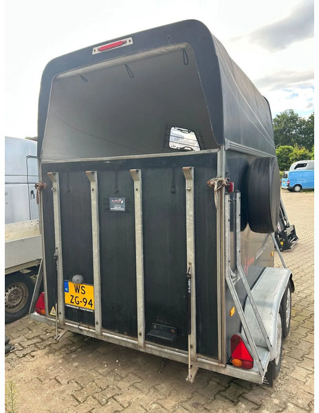 Hotrarijs Hotra E-force 2-Paards polyester trailer - Priekaba žirgams vežti: foto 3 Hotrarijs Hotra E-force 2-Paards polyester trailer - Priekaba žirgams vežti: foto 3