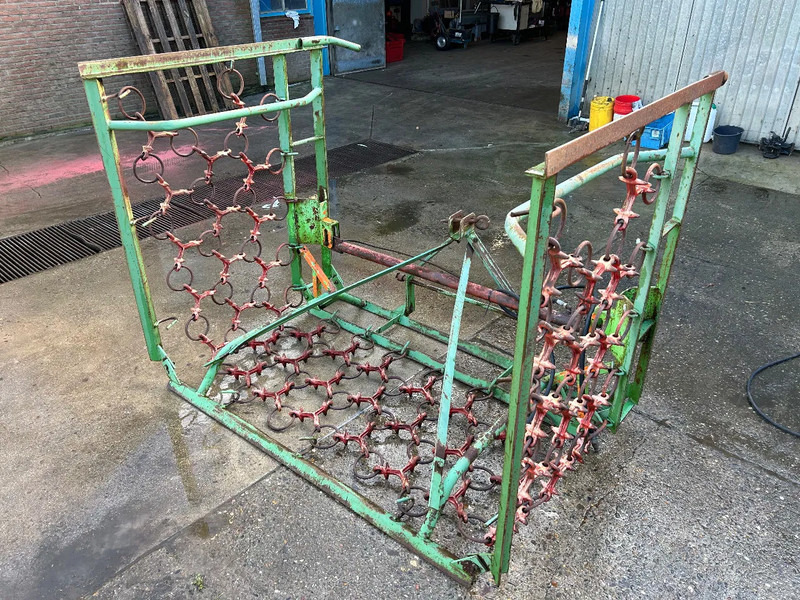 Onbekend Weidesleep 5.00 meter hydraulisch - Pievų priežiūros akėčių: foto 4 Onbekend Weidesleep 5.00 meter hydraulisch - Pievų priežiūros akėčių: foto 4