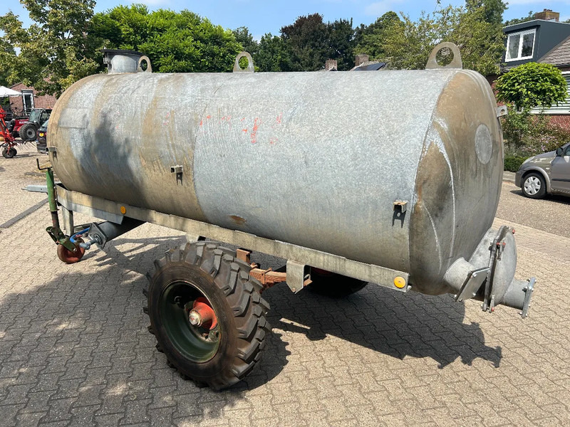 Watertank Watertank met drinkvlotter - Traktorinė priekaba: foto 4 Watertank Watertank met drinkvlotter - Traktorinė priekaba: foto 4