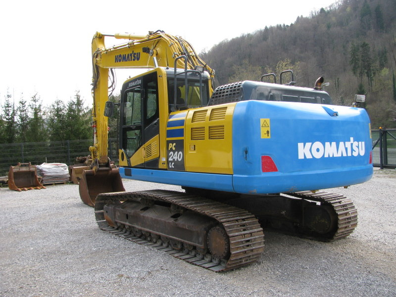 KOMATSU PC240NLC-10 TOP condition - Vikšrinis ekskavatorius: foto 4 KOMATSU PC240NLC-10 TOP condition - Vikšrinis ekskavatorius: foto 4