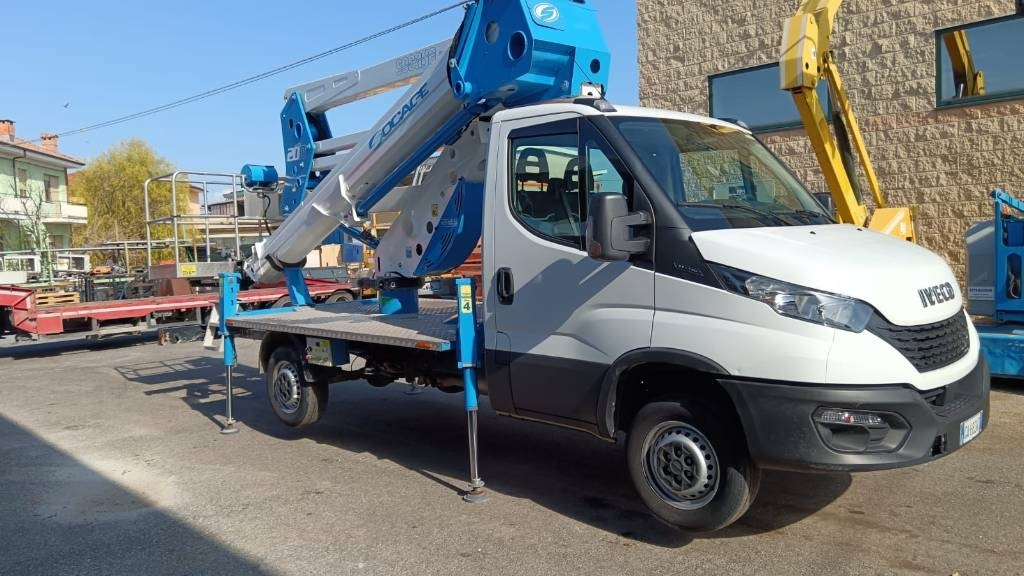 Socage 20d - Autobokštelio: foto 1 Socage 20d - Autobokštelio: foto 1