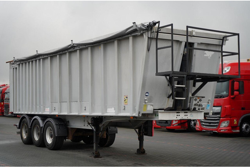 Benalu - Savivartis puspriekabė: foto 1 Benalu - Savivartis puspriekabė: foto 1