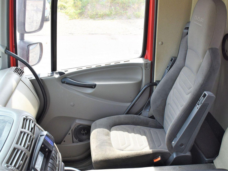 Platforminis/ Bortinis sunkvežimis, Sunkvežimis su kranu DAF CF 85.410: foto 10 Platforminis/ Bortinis sunkvežimis, Sunkvežimis su kranu DAF CF 85.410: foto 10