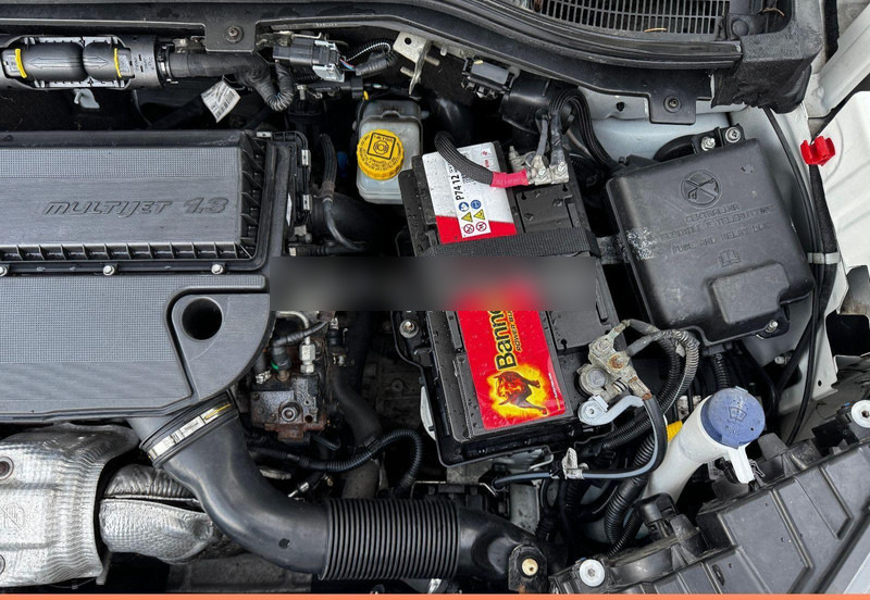 Fiat Doblò 1,3 lizingą Fiat Doblò 1,3: foto 14 Fiat Doblò 1,3 lizingą Fiat Doblò 1,3: foto 14