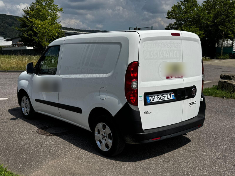 Fiat Doblò - Furgonas su krovinių dėže: foto 4 Fiat Doblò - Furgonas su krovinių dėže: foto 4
