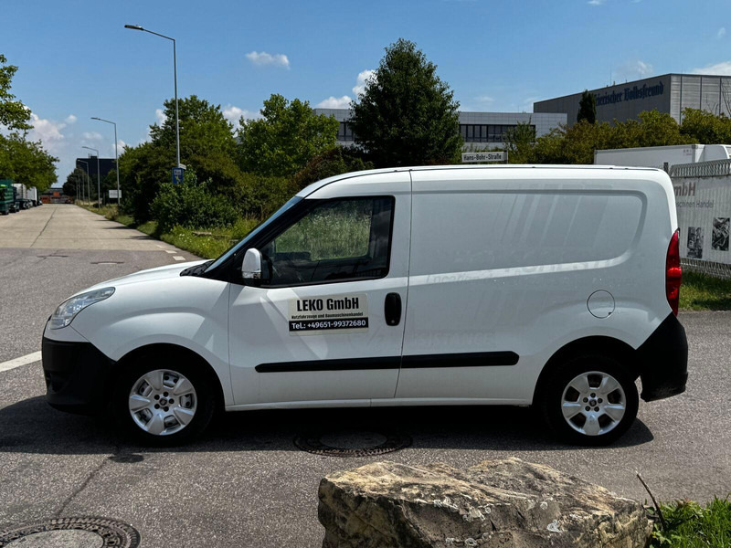 Fiat Doblò - Furgonas su krovinių dėže: foto 3 Fiat Doblò - Furgonas su krovinių dėže: foto 3