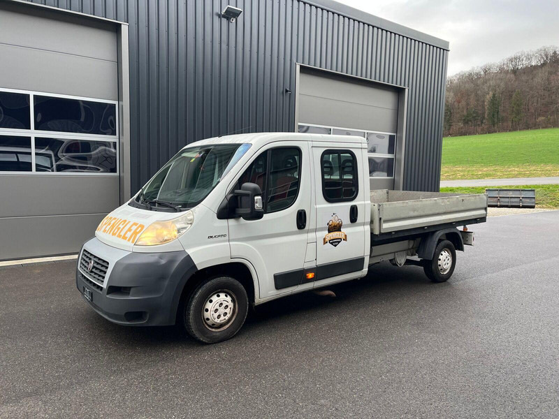 Fiat Ducato 2.3 Doka platós - Bortinis automobilis, Komercinis automobilis su dviguba kabina: foto 2 Fiat Ducato 2.3 Doka platós - Bortinis automobilis, Komercinis automobilis su dviguba kabina: foto 2