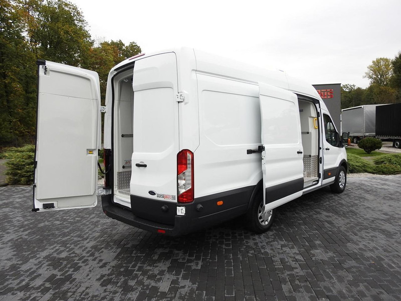 Ford TRANSIT FURGON CHŁODNIA 0*C FUNKCJA GRZANIA ZASILANIE 230V TEMP - Furgonas šaldytuvas: foto 3 Ford TRANSIT FURGON CHŁODNIA 0*C FUNKCJA GRZANIA ZASILANIE 230V TEMP - Furgonas šaldytuvas: foto 3