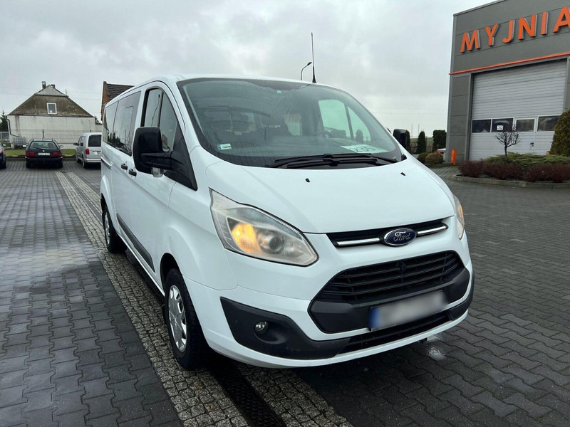 Ford Transit Custom 9-miejsc - Mikroautobusas, Keleivinis furgonas: foto 5 Ford Transit Custom 9-miejsc - Mikroautobusas, Keleivinis furgonas: foto 5
