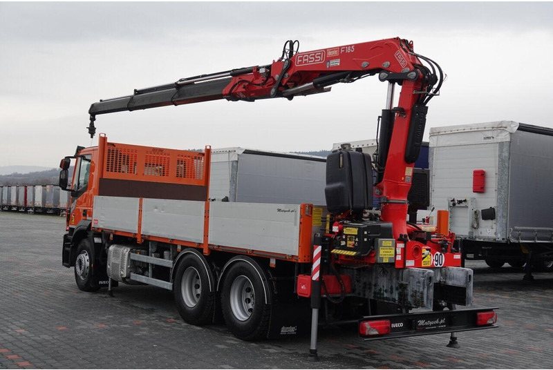 Iveco 420 - Platforminis/ Bortinis sunkvežimis, Sunkvežimis su kranu: foto 4 Iveco 420 - Platforminis/ Bortinis sunkvežimis, Sunkvežimis su kranu: foto 4