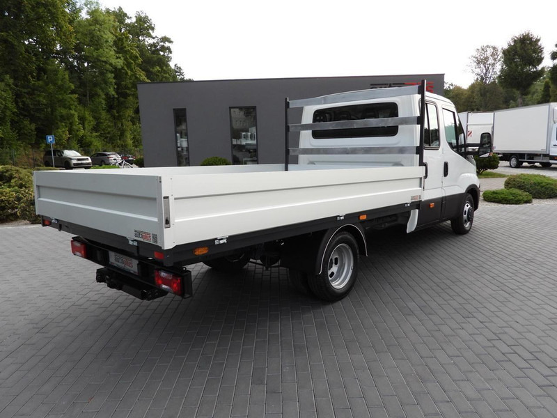 Iveco DAILY 35C17 SKRZYNIA PODWÓJNA KABINA DOKA 7 MIEJSC TEMPOMAT BLIŹ - Bortinis automobilis: foto 3 Iveco DAILY 35C17 SKRZYNIA PODWÓJNA KABINA DOKA 7 MIEJSC TEMPOMAT BLIŹ - Bortinis automobilis: foto 3