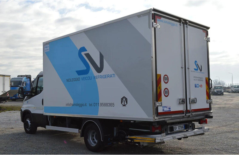 Iveco DAILY 60C15 REFRIGERATOR + SIDE AND REAR DOORS, LIFT FOLDED UNDE - Refrižeratorius sunkvežimis: foto 3 Iveco DAILY 60C15 REFRIGERATOR + SIDE AND REAR DOORS, LIFT FOLDED UNDE - Refrižeratorius sunkvežimis: foto 3