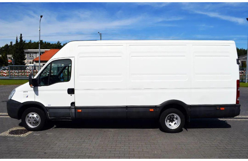 Iveco Daily 35C15 Furgon L4H3 Brygadówka 6-seater Doka Doubel Cabin - Mikroautobusas, Keleivinis furgonas: foto 3 Iveco Daily 35C15 Furgon L4H3 Brygadówka 6-seater Doka Doubel Cabin - Mikroautobusas, Keleivinis furgonas: foto 3